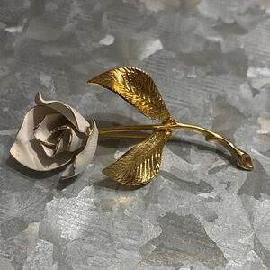 Vintage CERRITO Gold and Cream Rose Brooch